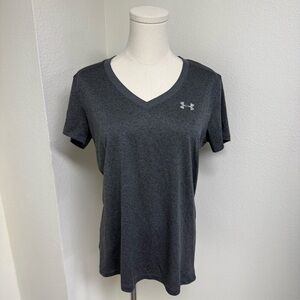 Brand New Under Armour Gray Short Sleeve Sport Shirt Women’s Size Medium